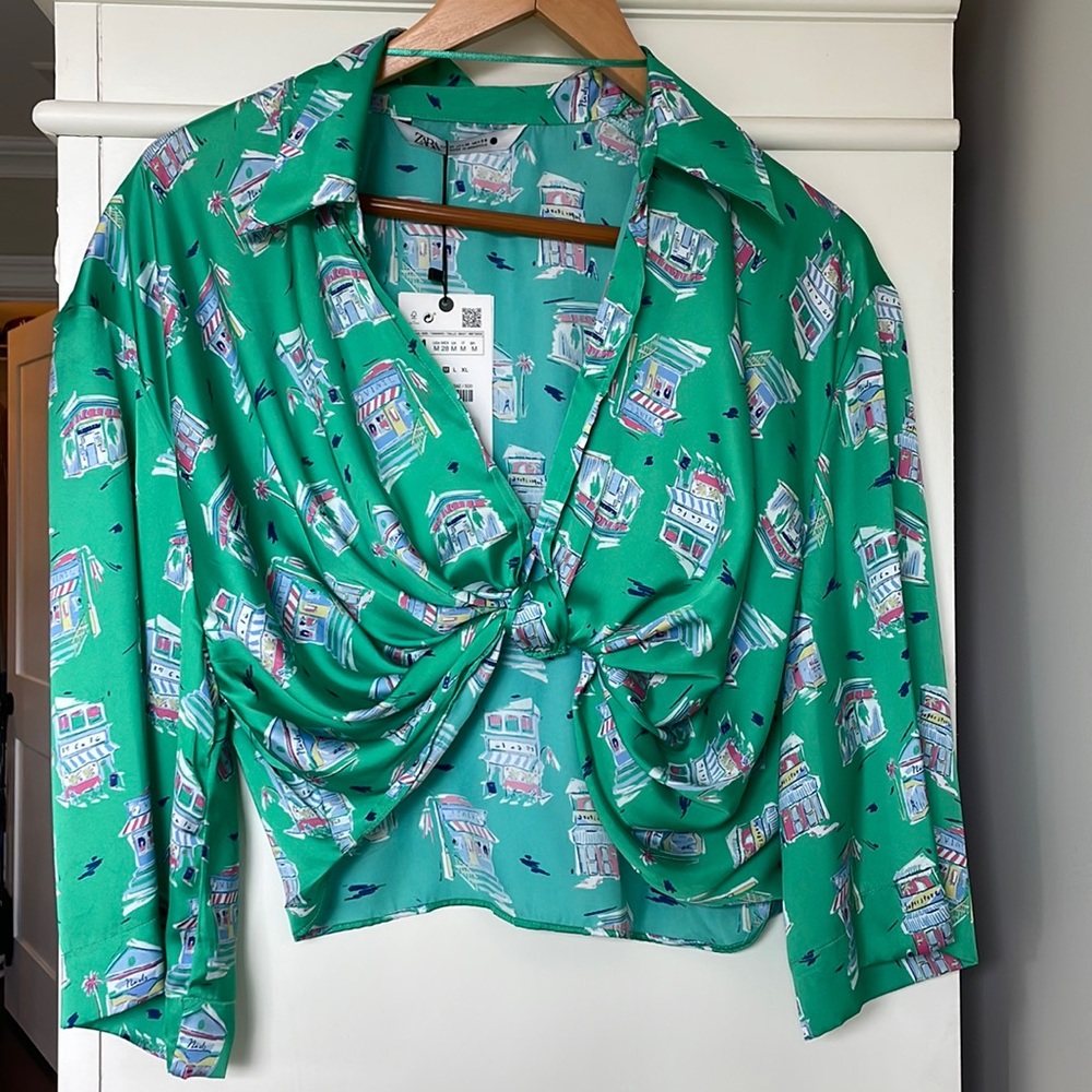 New with tags Zara cropped tie silk printed top